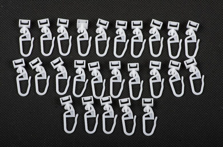 Крючки для штор кабины